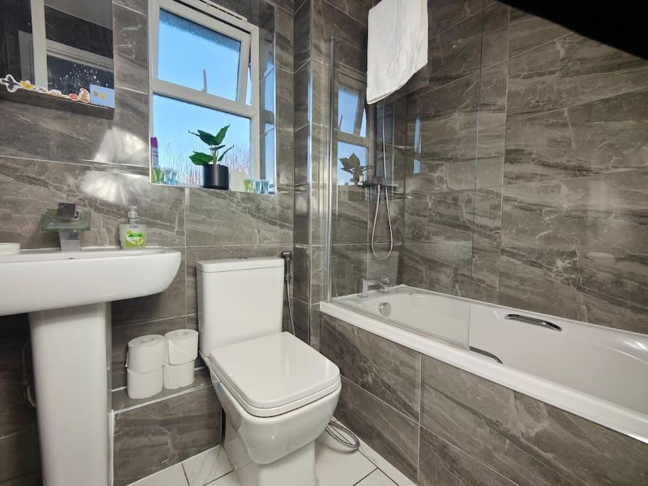 Tyburn Home, Birmingham With Free Parking Exterior foto