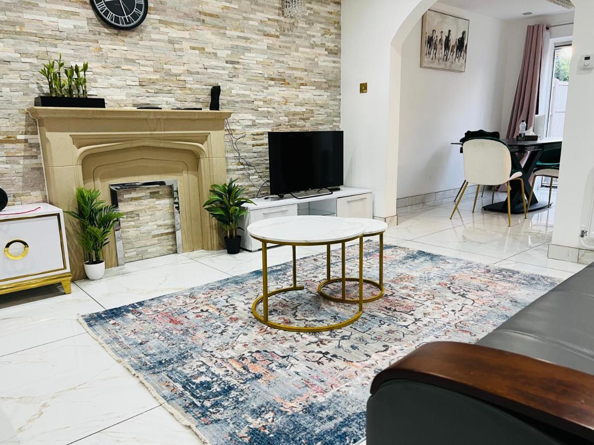Tyburn Home, Birmingham With Free Parking Exterior foto